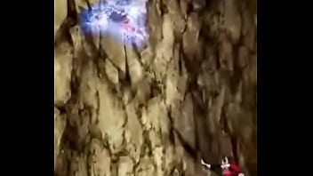 Goku cachondo le hecha buen polvo a jiren con intro