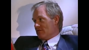 Superior lonely babe lost her mind while masturbating at the radio studio