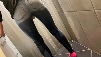 Desperate pee in my jeans next he pee on my ass and i give him blowjob too