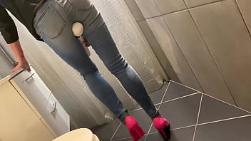 Desperate pee in my jeans next he pee on my ass and i give him blowjob too