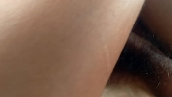 การดื่มกินน้ำเงี่ยนของเพื่อนสาวหีสวย