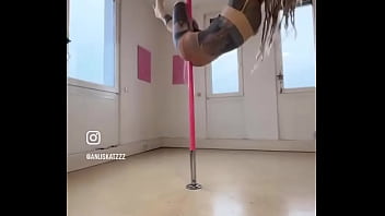 Tattoo doesn’t work with pole dance let me know your answer in the comments seriously i edit this video like crazy