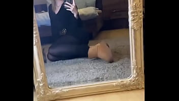 How much would you like to test of my sweaty nylons •full video only on #blacknylon #boots #feet #n