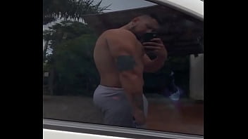 O vidro do carro me ilude d