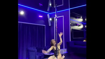 Pense à prendre rendez vous pour des show privée en live