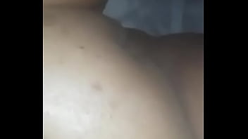 Mulher com tesão com brinquedo