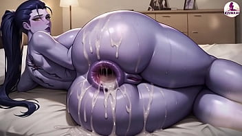 Windowmaker gostosa fodendo a bucetinha e fazendo boquete ai gerou