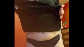 Molly shows off glorious mini mound