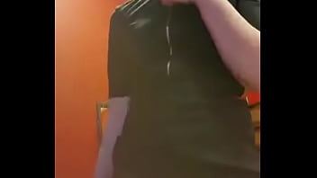 Molly shows off glorious mini mound