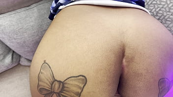 My step mom stucks in couch and i fuck her ass english subtitles