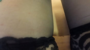 I love to give this hot babe nice pussy drilling