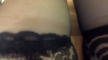 I love to give this hot babe nice pussy drilling