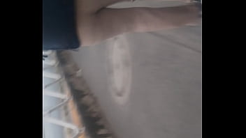 Está zorrita pide a gritos verga