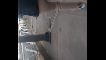 Está zorrita pide a gritos verga