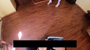 Madrastra madura te enseña como hacer anal