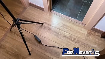 Pornovatas follando en el baño del hotel en barcelona