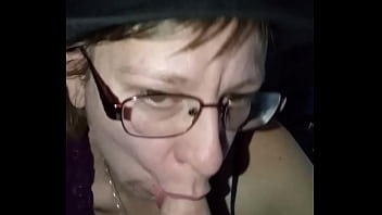 Giving a blowout on my hubbys dick