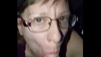 Giving a blowout on my hubbys dick