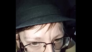 Giving a blowout on my hubbys dick