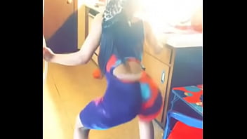 Honeymoe sexy ass twerk
