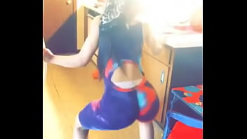 Honeymoe sexy ass twerk