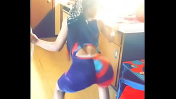 Honeymoe sexy ass twerk
