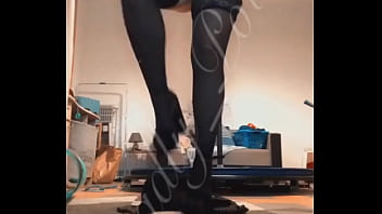 Une Vidéo Où Je Me Caresse Pendant 6min Est Disponible Ci Dessous Pour thumbnail