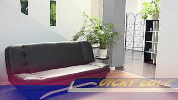 Twerk it baby with vicky love by wet and puffy