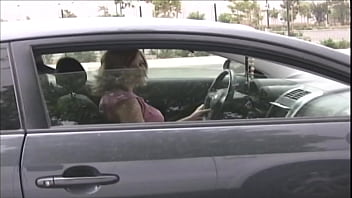 Mom naomi cruz make a blowjob and fuck