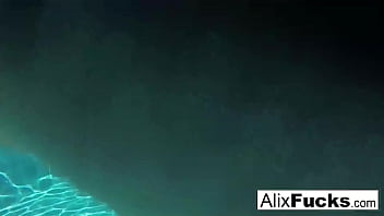 Hot babes have some fun