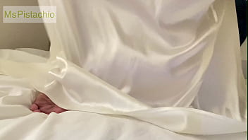 Horny iranian bride masturbating hot her husband is away for weeks