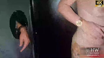Casada distribui a buceta na casa de swing e sai toda arregaçada Casada distribui a buceta na casa de swing e sai toda arregaçada