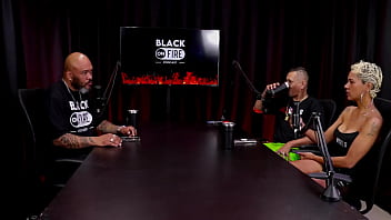 Contou para os filhos o que fazia foi amarrada no cosplay e a pressão dele caiu mas ficou receosa com natt paradise & raposão watch sheer red