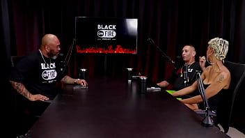 Contou para os filhos o que fazia foi amarrada no cosplay e a pressão dele caiu mas ficou receosa com natt paradise & raposão watch sheer red