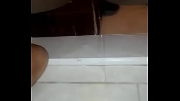 Watch her piss