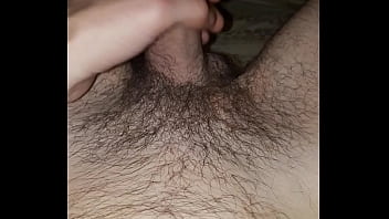 Nascosto Sotto Le Lenzuola E Godo thumbnail