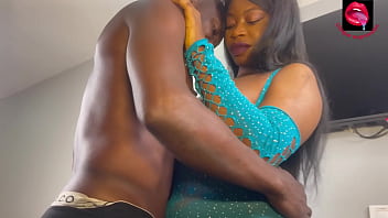 Wet juicy and creamy pussy fuck so hard on the table