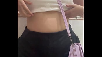 Entro al baño del trabajo