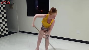 Botei o cabo di vassoura mas queria pau di verdade e ganhei