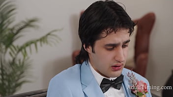 Dates stepmom was my prom redemption