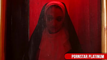 Kinky babes leya falcon & kali danes in a deviant session