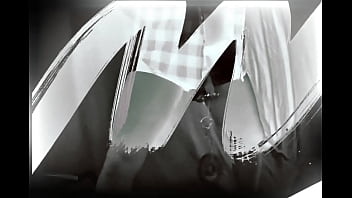 He hangs huge weights on his testicles