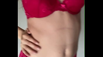 Encore un ensemble rouge