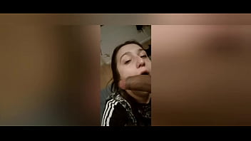 Chica loca no se saca mi pija de su boca