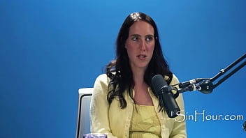 I am in a relationship he doesnt mind me doing scenes