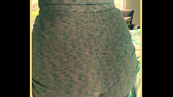 Milf wears her pyjamas and shows her perfect tits