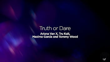 Ariana van x trukait big ass orgy