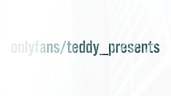 Vivian makes it wobble