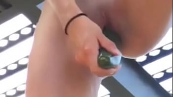 気持ちの良いアウトドアで快感のひと時