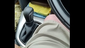 Bj And Hand Job In Car thumbnail
